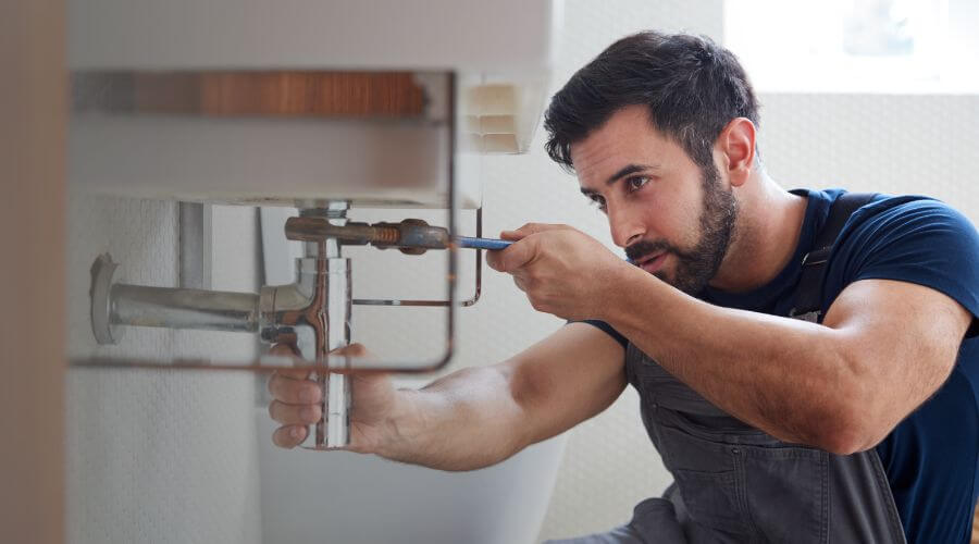 Expert burst pipe repair services in La Salle, MN